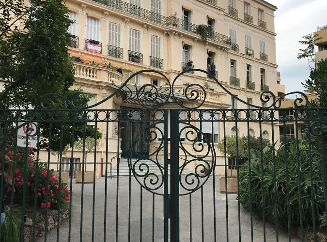 Apartment Terrasse Dans Palace Centre *